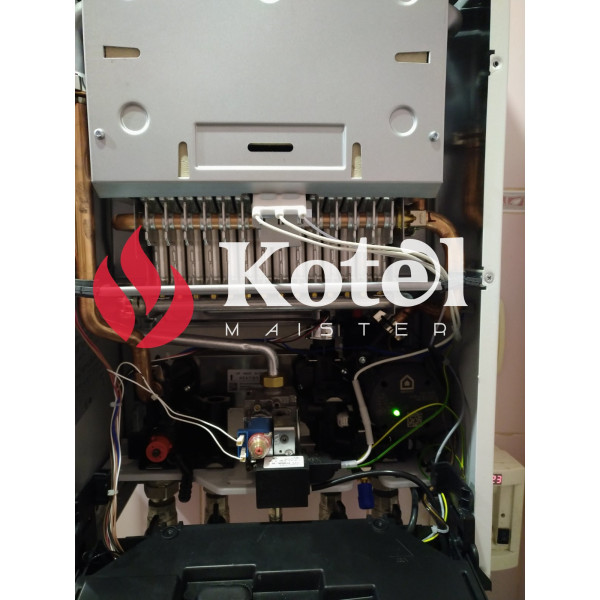 Двоконтурний газовий котел Ariston Clas X 24 CF EU (3301313)